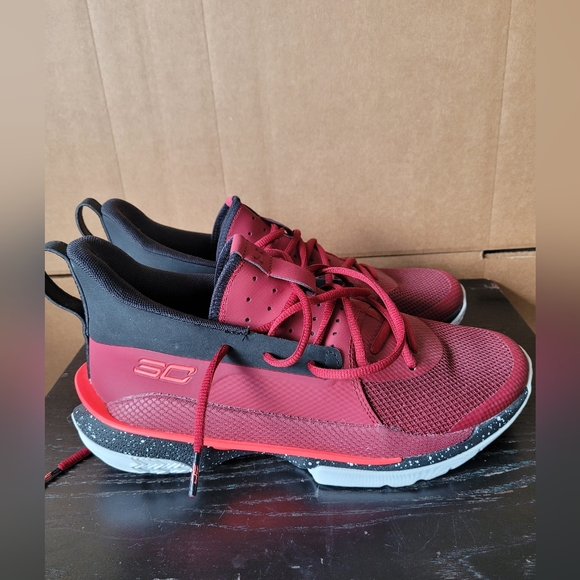 Under Armour Curry 7 Underrated Tour Men's Sneakers, size US 9, men's - Picture 5 of 8